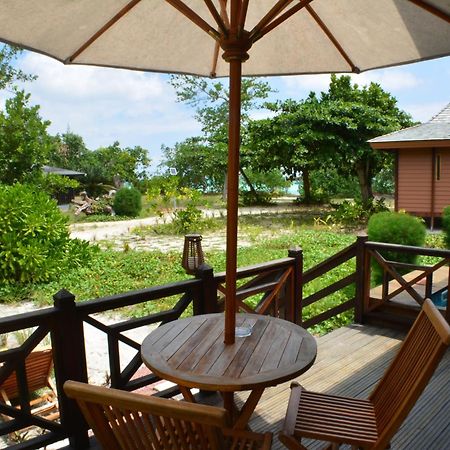 Heliconia Grove Villa Baie Sainte Anne Room photo